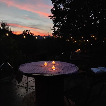 La Tana Nel Bosco Di Casa Amilton Hotel Ponzanello Exterior foto